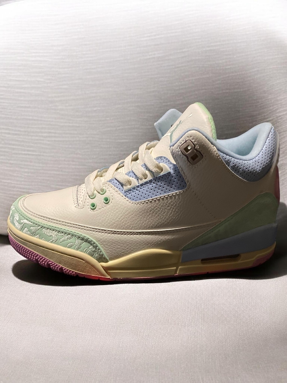 Jordan Women's Pastel Multicolor Athletic Shoes